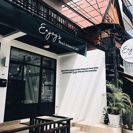 Enjoy'S Beach House & Cafe' Ban Karon Exteriér fotografie